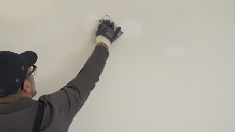 Best Touch-Up Painting  in Stanley, WI